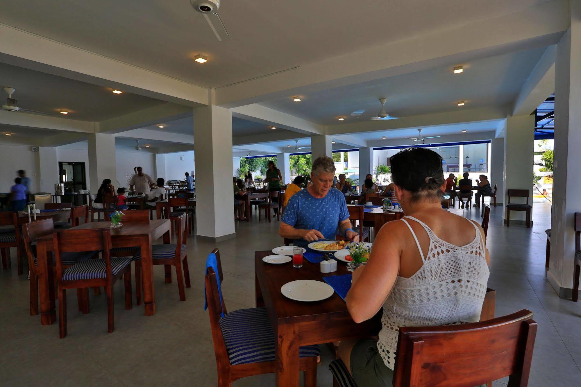 The Blue Wave Hotel Arugam Bay Dış mekan fotoğraf